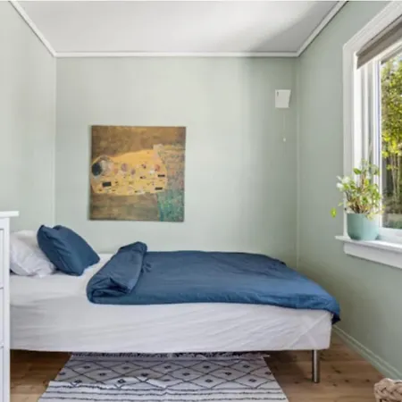 Apartman Bright With Mountain Views